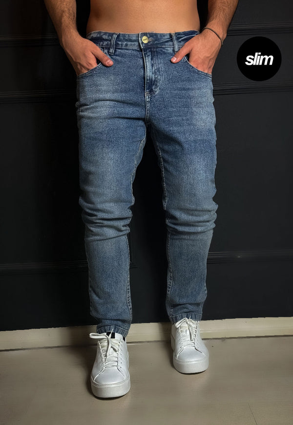 Calça Jeans Slim Vintage